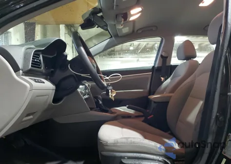 2020 Hyundai Elantra Sel z USA, uszkodzony, nr VIN 5NPD84LFXLH541971